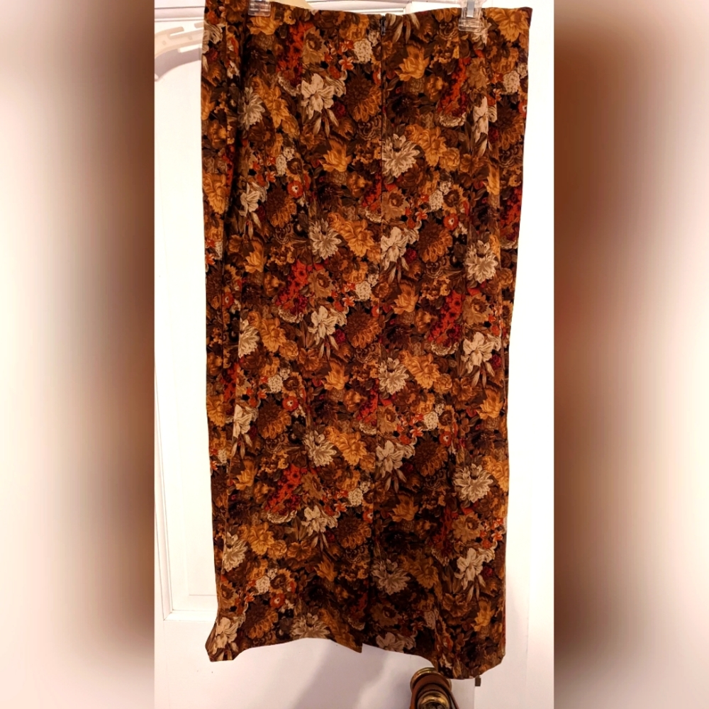 Women's skirt